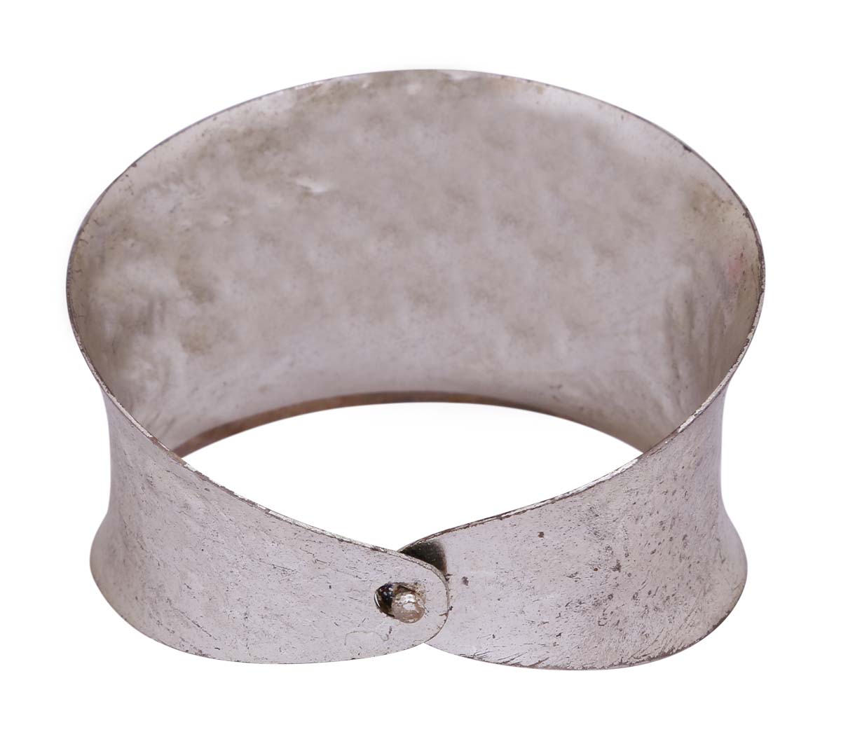 Wholesale Cuff Bracelet/Bangle in Bulk - Wholesale Silver Color Bracelet/Bangle in Metal with a Lock at the Back - Stylish Women Fashion Jewelry & Accessories